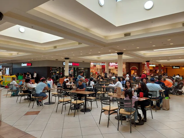 Food Court Crabtree Valley Mall