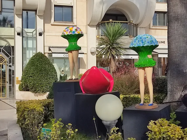 CELINE CANNES MEN & WOMEN