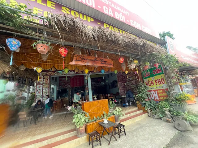 Tiến Thắm Restaurant