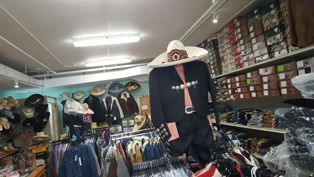 El Caballo De Oro Western Wear