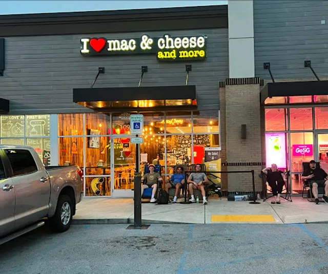 I Heart Mac & Cheese - Hixson