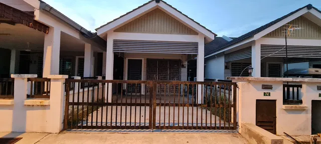 D'HutHomestay Puncak Iskandar