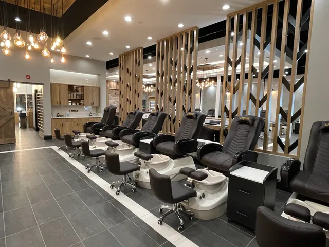 Mystic Nails Salon & Spa