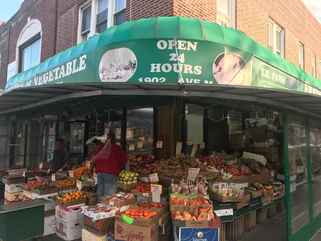 Y. B. Farm & Florist (Lucky Corner Farm & Florist)