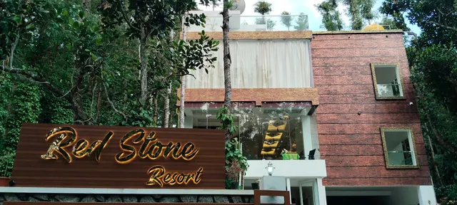 Red Stone Resort and Hotel