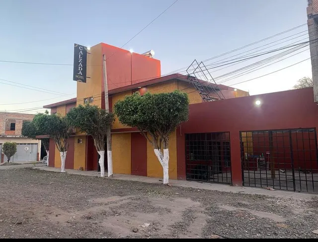 Hotel Calzada - La Barca Jalisco