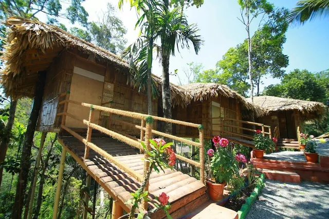 Green Trees Luxury Suites