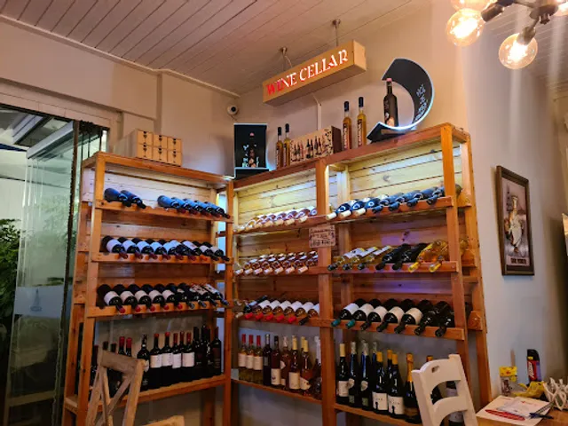 Medusa Bar Restaurant