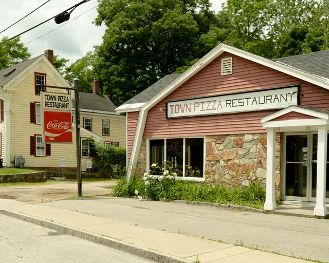 Town Pizza Restaurant