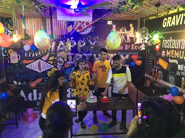 Adam & Eve Restaurant & Cafe