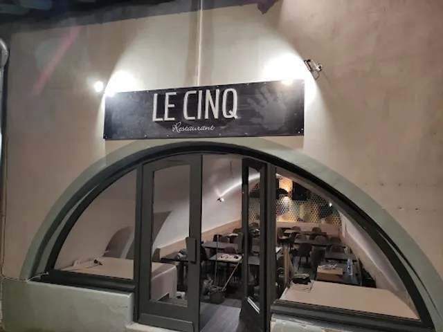 Le Cinq