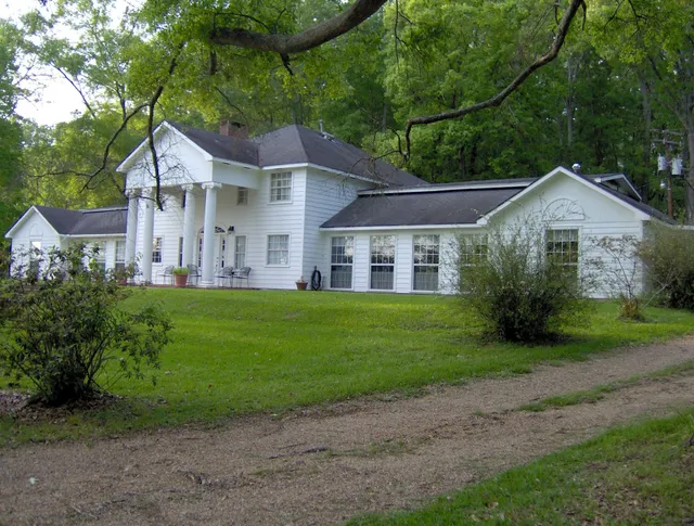 Lake Rosemound Inn Bed & Breakfast