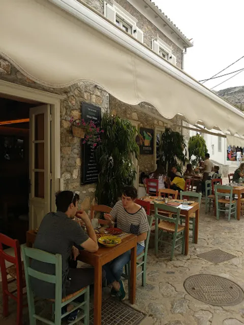 Manna Restaurant - Mediterranean New Greek Cuisine