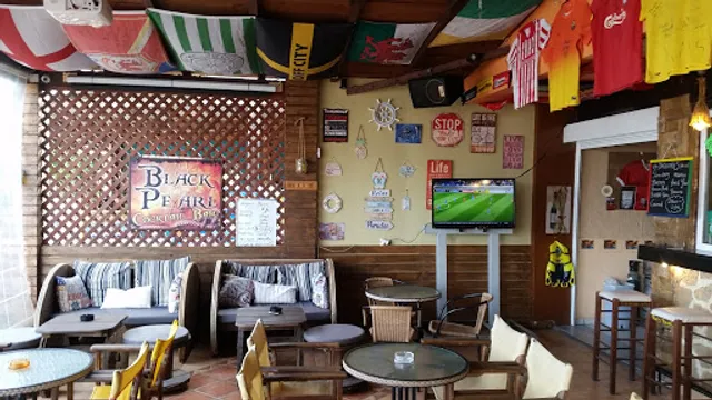 Black Pearl Pub