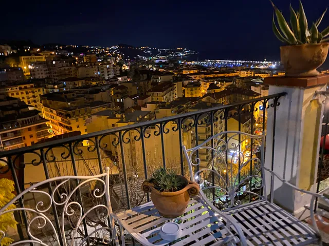 Affittacamere (La Casa Del Sole)