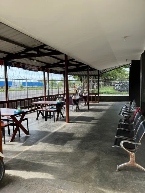 Gantari Seafood Sorong