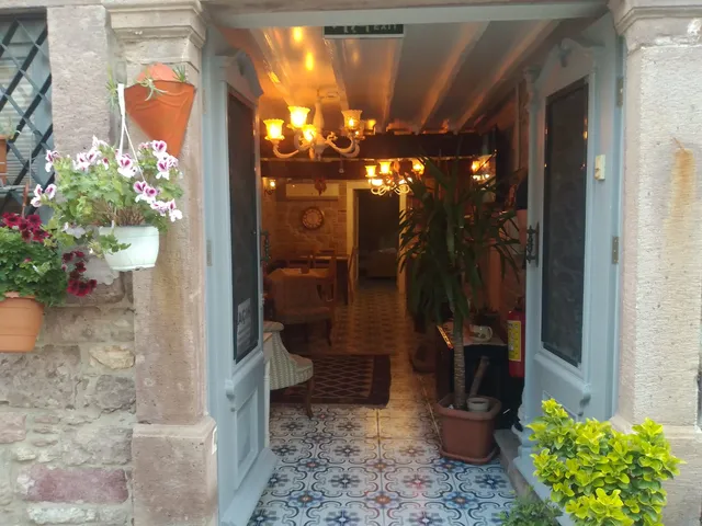 Ayvalık Yosun Konukevi