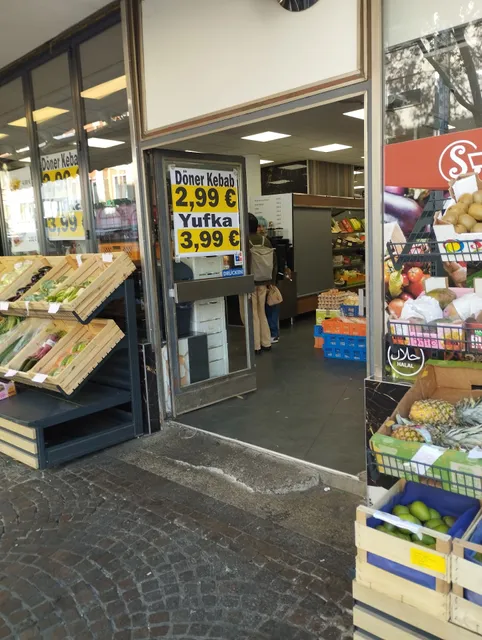 Sami's Markt und Bäckerei