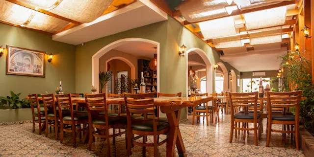 Meru Restaurante e Caffe