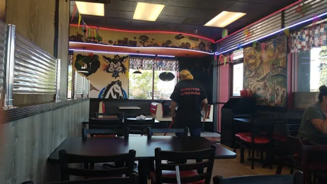 Panaderia Tres Hermanos 2