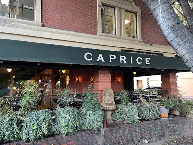 Caprice Cafe