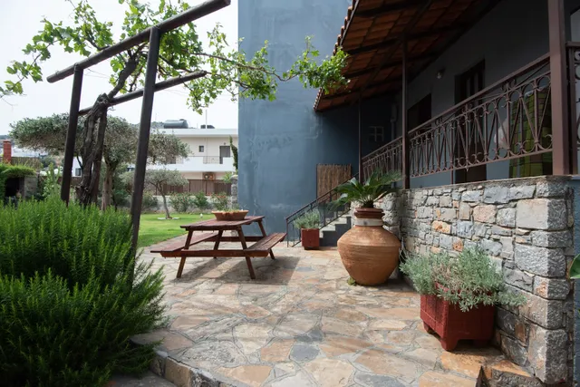 Corali Studios & Portobello Apartments