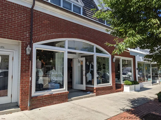 Brandy Melville - Southampton