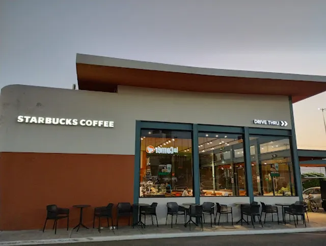 Starbucks Atlixcáyotl