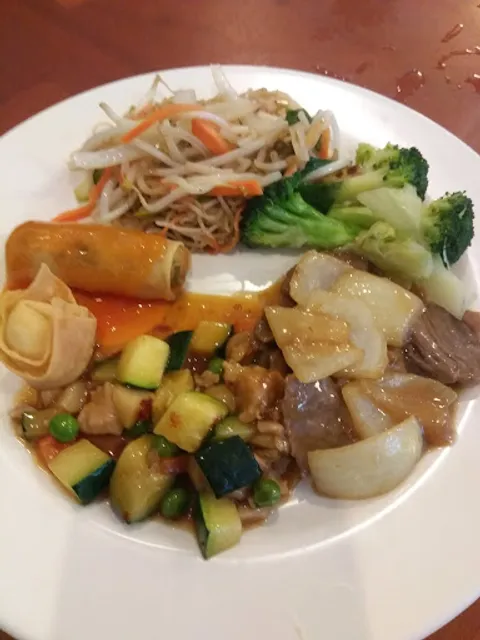 Nattha's Bann Thai Asian