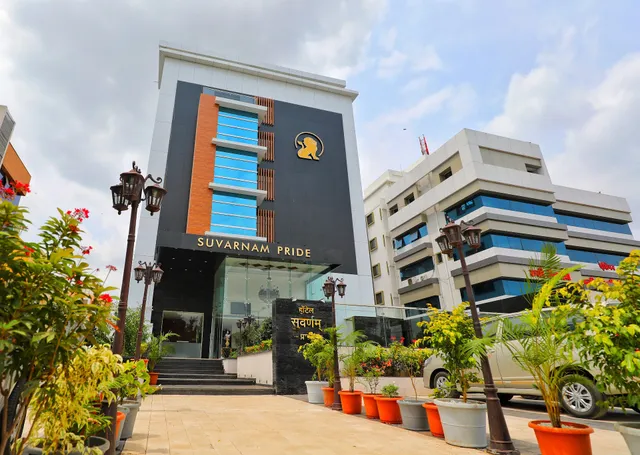 Hotel Suvarnam Pride