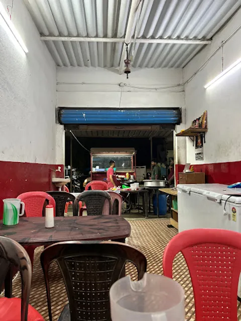 Lucky Fast Food And Biryani