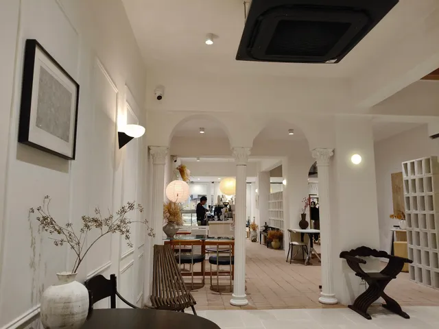 weco vintage and cafe