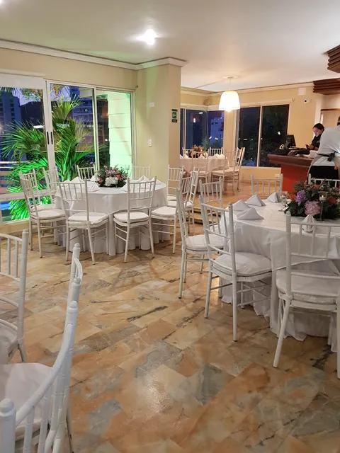 PUNTA BRAVA RESTAURANTE