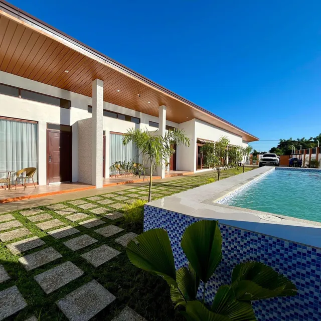 Villa Mercedes Resort Candon