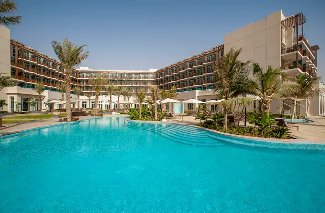 Crowne Plaza Duqm