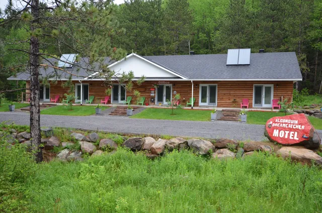 Algonquin Dream Catcher Motel
