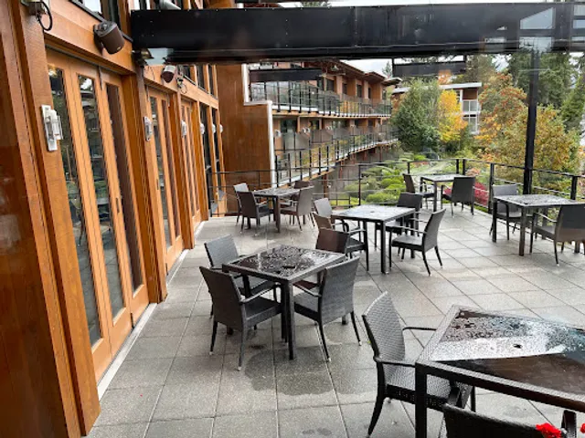 The Pub at Brentwood Bay Resort