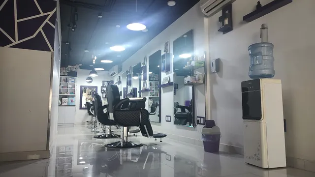 Muskan Beauty Salon, Al Wizarat (Indian)