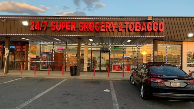 24hr super grocery&tobacco