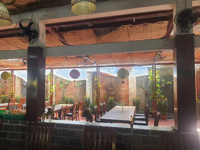 Nhà hàng Trại Cá Sấu Long Xuyên