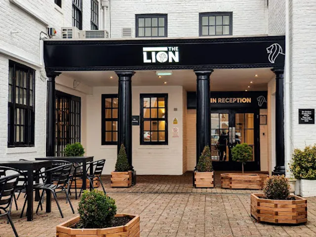 Lion Hotel & Restaurant