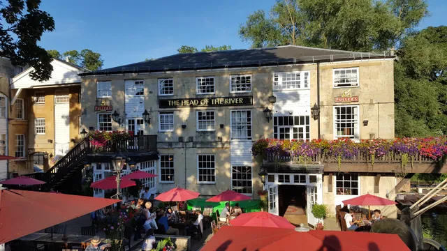 White House View Guest House