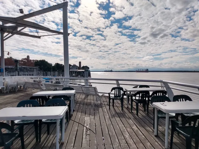 Resto Deck Del Náutico