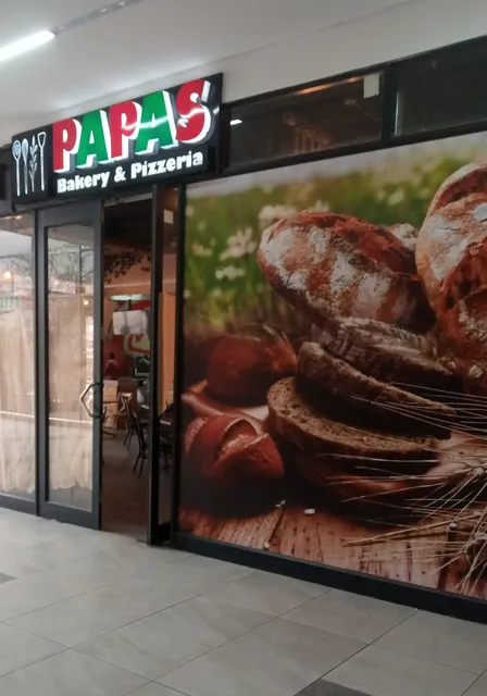Papas Bakery & Pizzeria