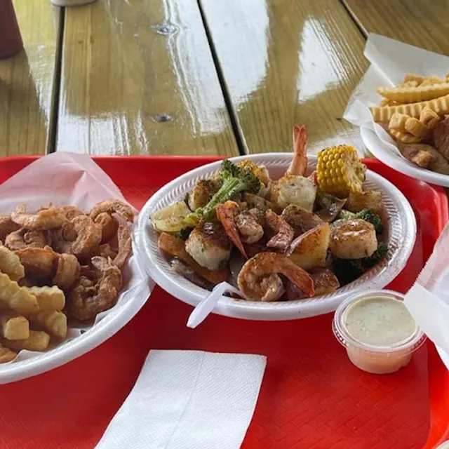 Hutto Seafood Market and Kitchen