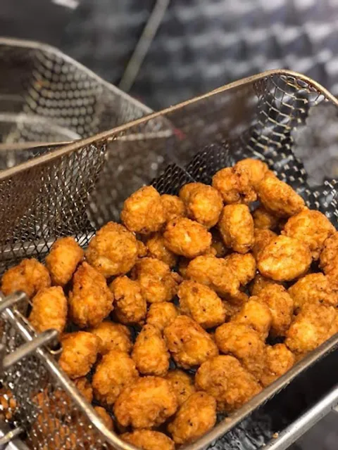 Fred's Charcoal Grill