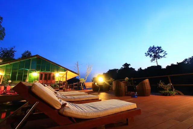 บานาน่ารีสอร์ท แอนด์ สปา