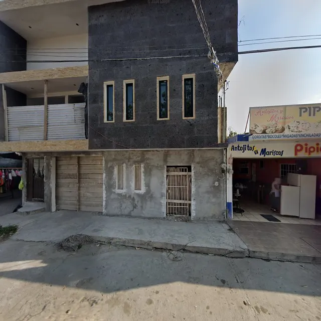 Antojitos Y Mariscos Pipiolo