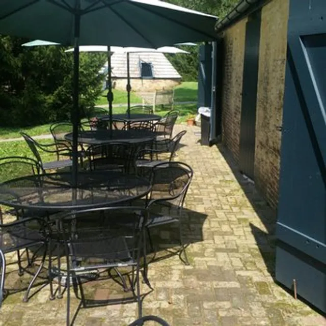 The Ginkgo Tree Café