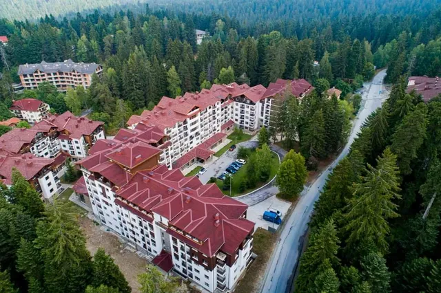 Pinewood ANG luxurious apartments